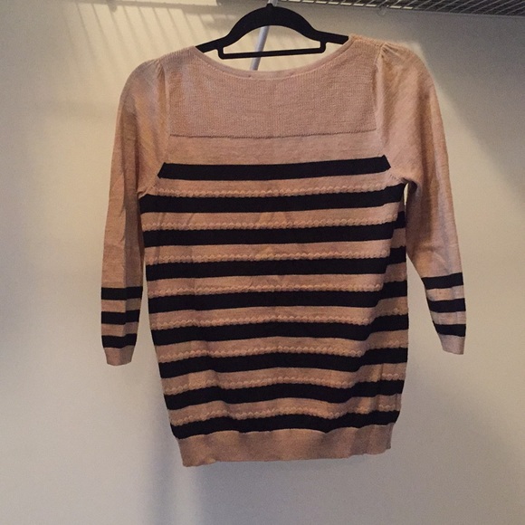 Ann Taylor Loft | Mid- Sleeve Length Light Sweater - Picture 2 of 4
